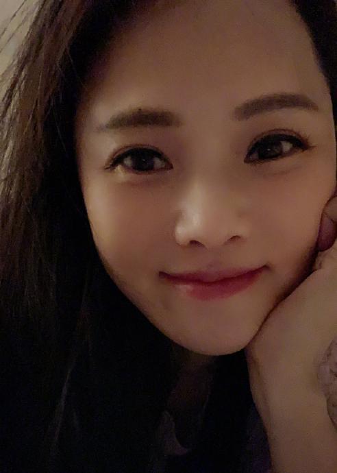 伊能静|伊能静购900件商品到货，新房垃圾堆积如山，网友：又能赚广告费了