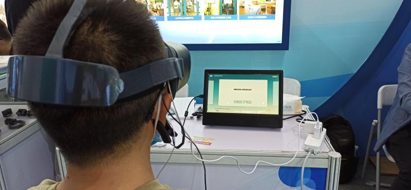 新冠肺炎|钢哥的科学驿站｜世界首个用于治疗新冠肺炎的干细胞药物亮相高交会文