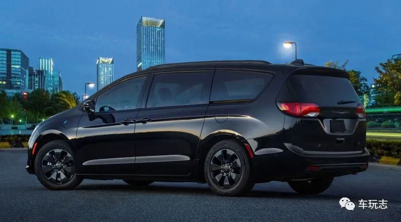 2020年克莱斯勒pacifica混合动力绝不比suv差