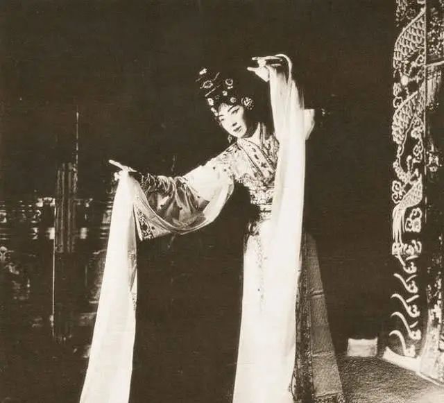 梅兰芳|风华绝代梅兰芳：他走后，再无“一代完人”