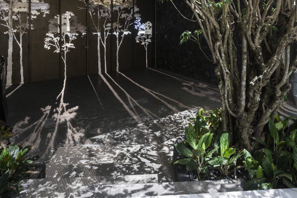 117 的花园别墅 在楼顶和天井都种树 为城市留下一抹绿色空间 腾讯新闻