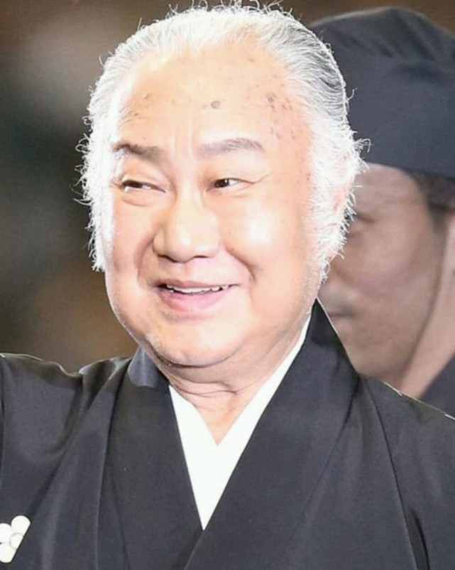 坂田藤十郎出生于歌舞伎世家,初代坂田藤十郎于1647年至1709年间在世
