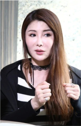 杨丽菁|不是玩笑！武打女星杨丽菁控告闺蜜修图：合照只有自己美别人都丑