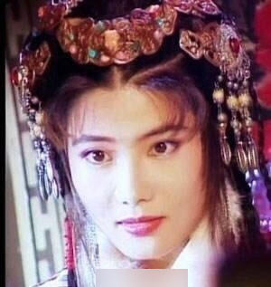 杨丽菁|不是玩笑！武打女星杨丽菁控告闺蜜修图：合照只有自己美别人都丑