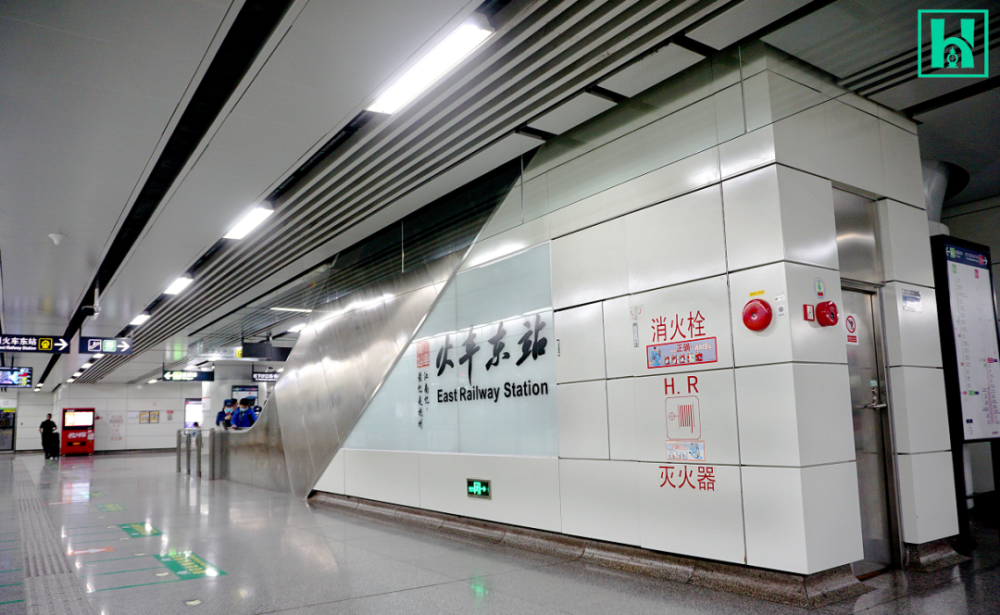 杭州|杭州地铁站名换上了“苏东坡体”！却遭网友吐槽？