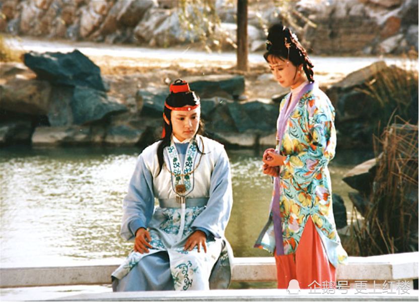 贾宝玉|她前半生做扬州瘦马，后半生做贵妾，羡煞旁人，却依旧跪着讨生活