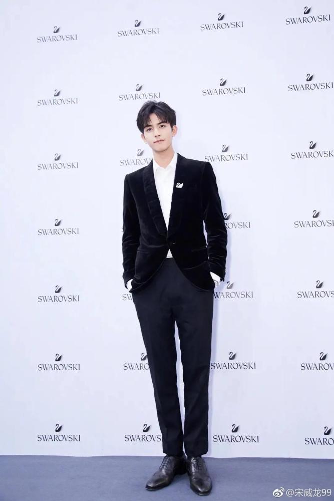 刘昊然|身高185的90后男演员，胡一天遭质疑，刘昊然有点意外