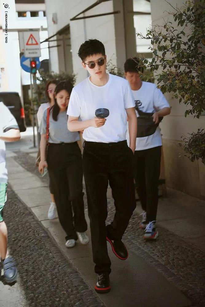 刘昊然|身高185的90后男演员，胡一天遭质疑，刘昊然有点意外