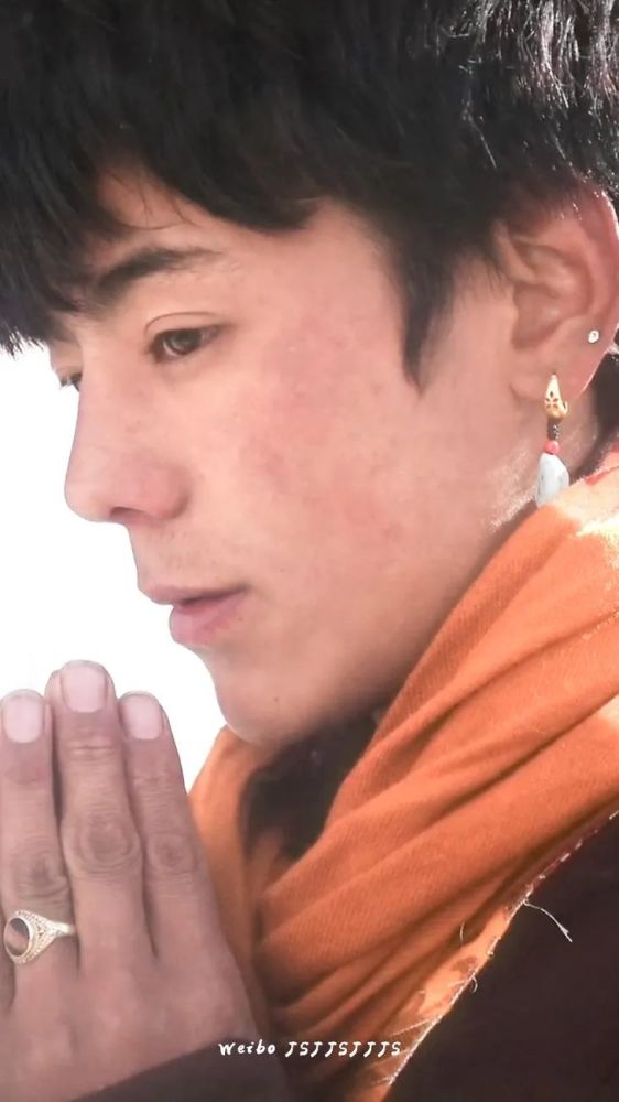丁真|红人馆｜不妨让丁真弟弟走下“神坛”