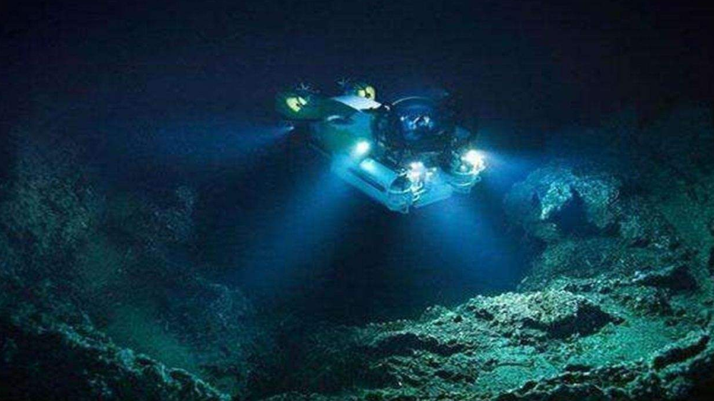 马里亚纳海沟|10909米！中国奋斗者号坐底马里亚纳海沟，1万米下发现了什么？