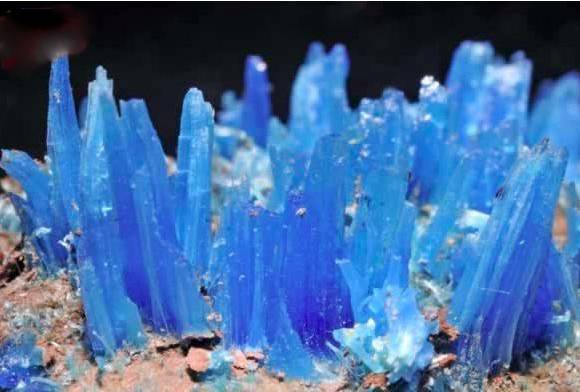 蓝矾|这10种漂亮的石头是有毒的