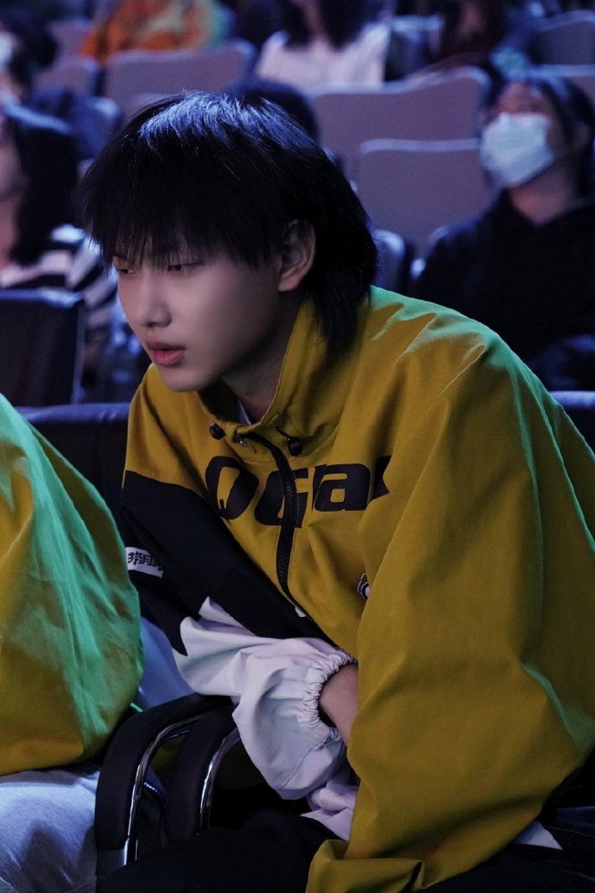 qg变更首发!fly,妖刀回归,刺痛替补,小胖的梦想实现了_腾讯新闻