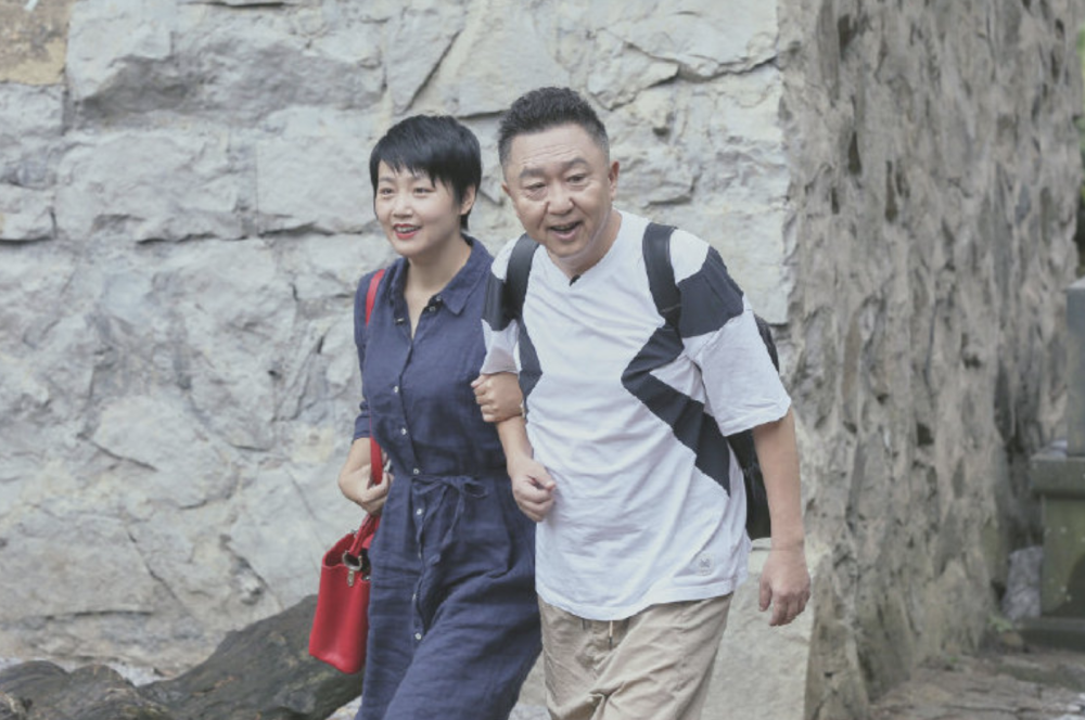 于谦|于谦首次曝光7岁二儿子，7年前曾澄清二婚，俩少爷拜郭德纲为师