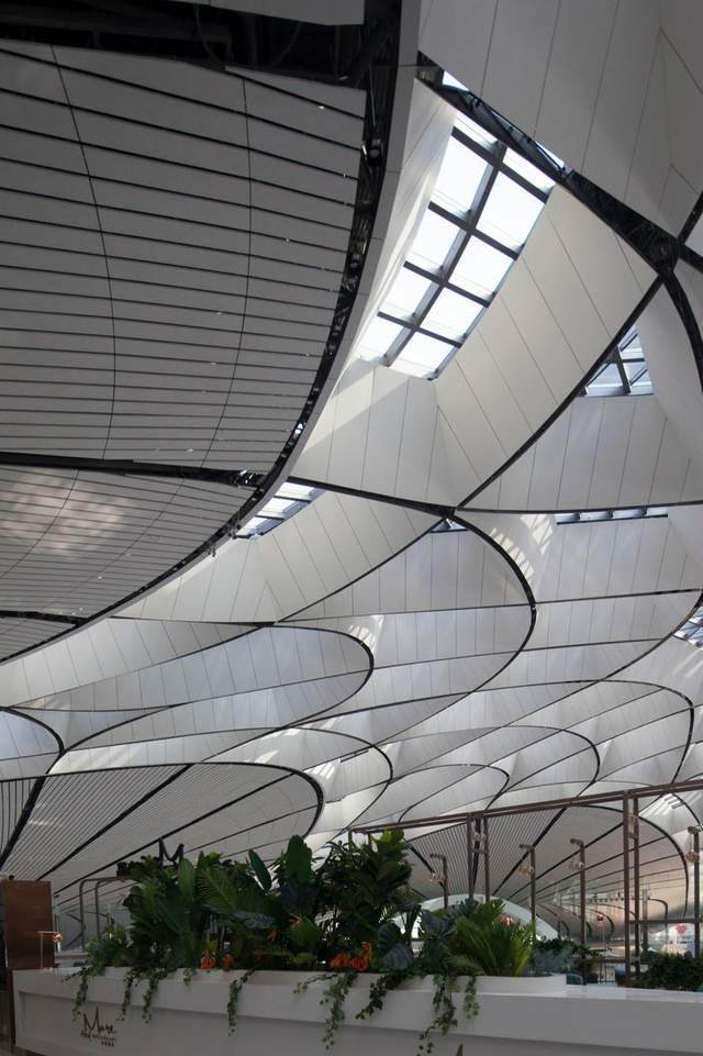 大兴机场|大兴机场综合服务保障楼正式启用！会提升北京旅游质量吗？