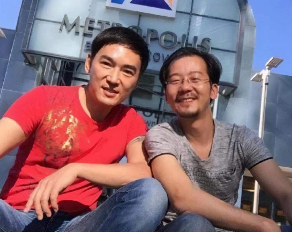 哮天犬|因戏结缘的好兄弟，“二郎神”和“哮天犬”戏里戏外都兄弟情深