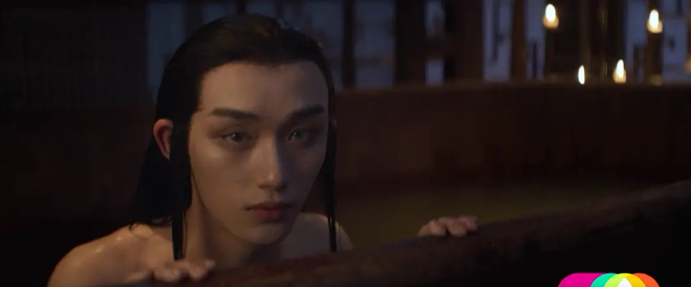 郭敬明|终于有人治她了