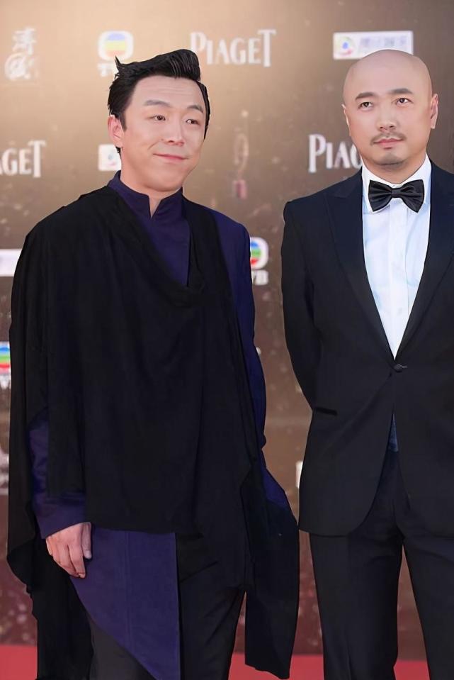 黄渤监制新电影上映,徐峥,陶虹,圈内众明星到场助威|宋佳|李霄峰|黄渤