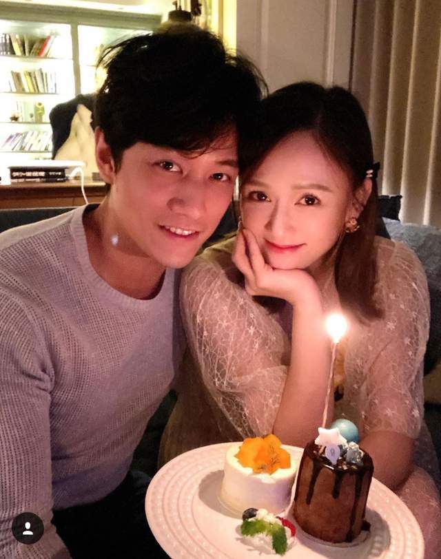 陈乔恩|陈乔恩带男友看演出，台下亲密合影，艾伦来台湾两个月仍不舍离开