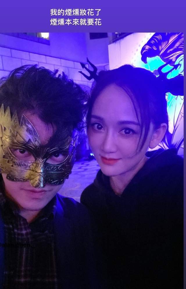 陈乔恩|陈乔恩带男友看演出，台下亲密合影，艾伦来台湾两个月仍不舍离开