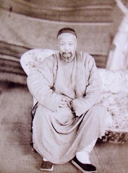 老照片:图1被英军俘虏的两广总督,图6张作霖让女儿