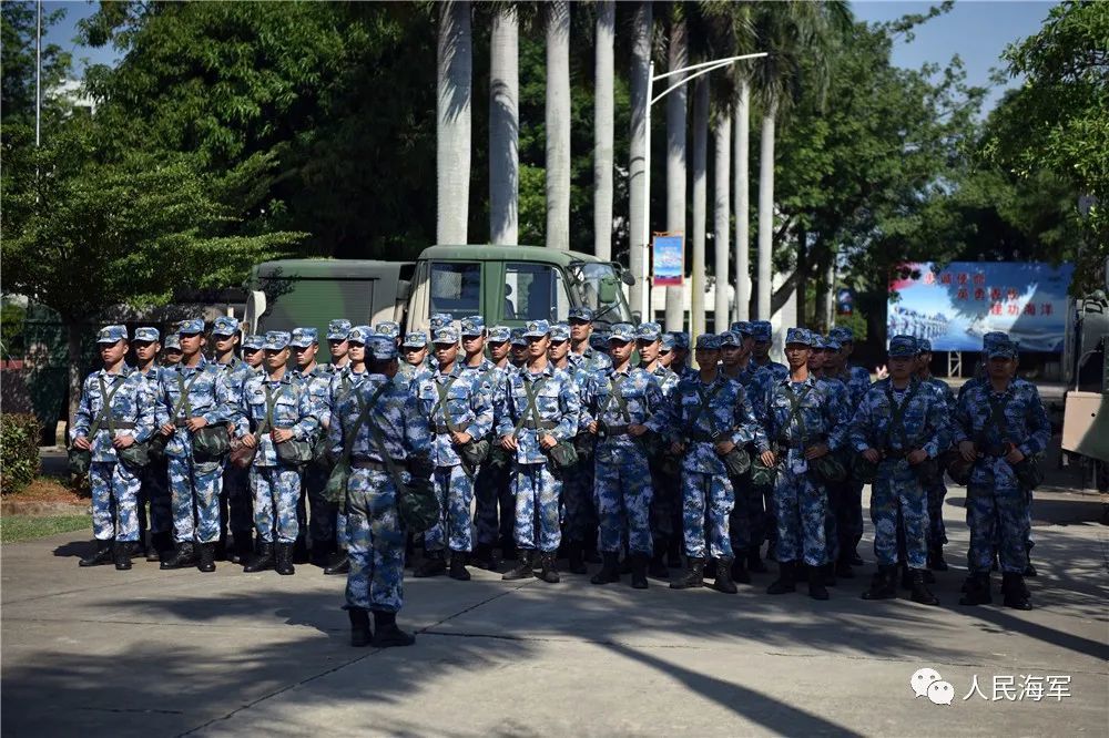 一起来看防化兵的硬核"跑毒"_腾讯新闻