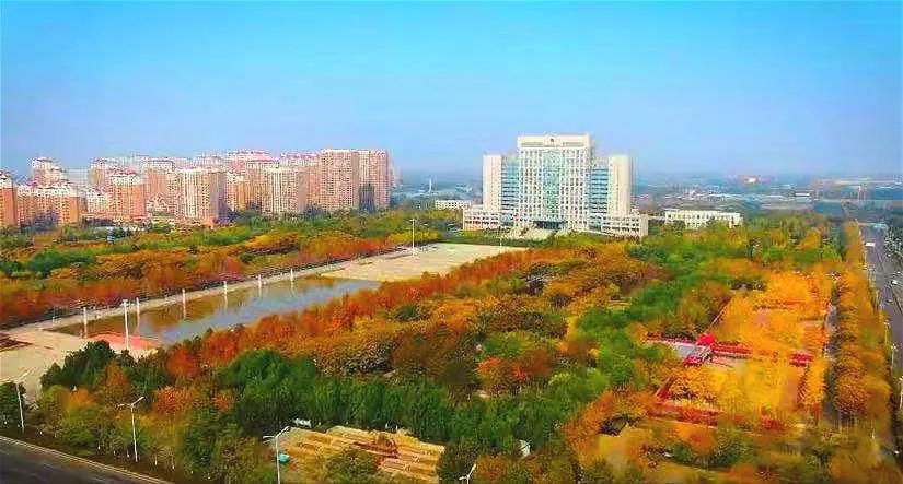 龙口市人民政府南人民公园山东省烟台市龙口市港城大道1731号秋/黄县