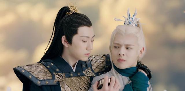 琉璃美人煞 原著中的青龙是美人 喜欢应龙 和柳意欢是官配 腾讯新闻