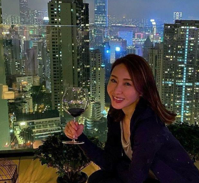 黎姿|黎姿3亿豪宅内景曝光，与残障老公很恩爱，阔太太都过什么生活？