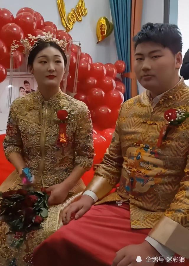大衣嫂罕见庆生儿媳一身名牌打扮精致女儿因形象不佳被忽略