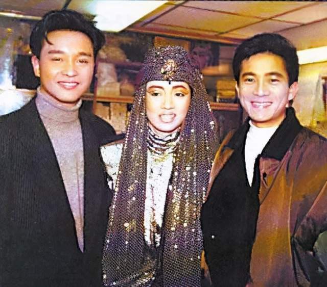 "三王一后"中的陈百强,成名最早,但也是最早离开我们的