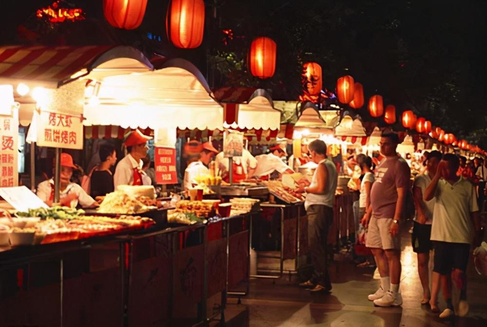 吃宵夜|吃宵夜真的会有害健康吗？