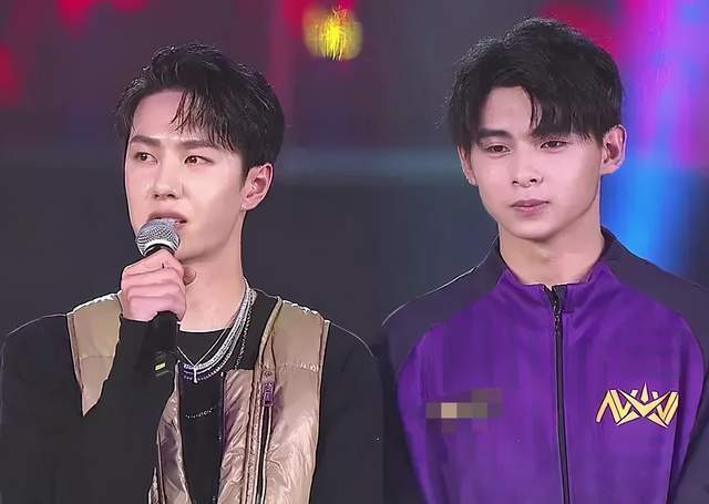 迪丽热巴|明星电竞直播集体翻车：热巴划水被嘲，王一博颜值被素人吊打