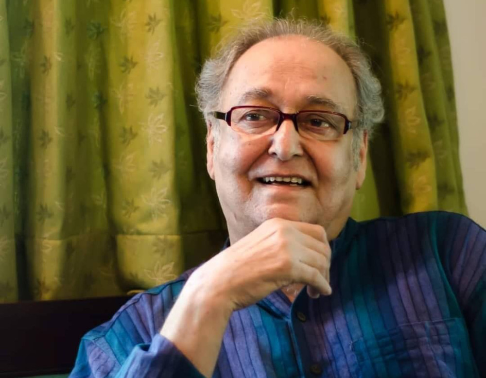 松米特拉·查特吉|印度巨星因新冠去世，ICU内照片曝光，家人竟在葬礼上与他吻别