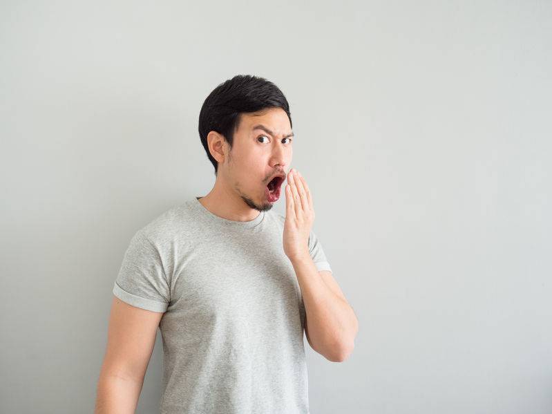 口腔异味|体内血糖失控，自己却毫不知情？口腔出现这个现象，建议测测血糖