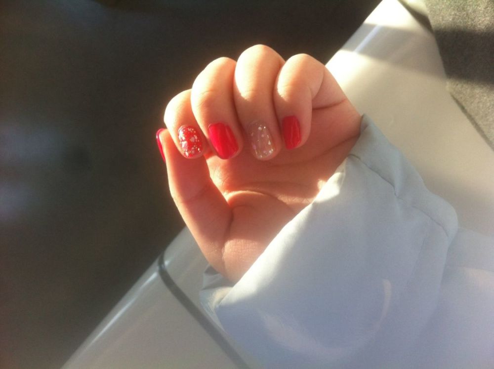 指甲油|爱美之心人皆有之，女生都爱做美甲，可指甲油的危害你知道吗？