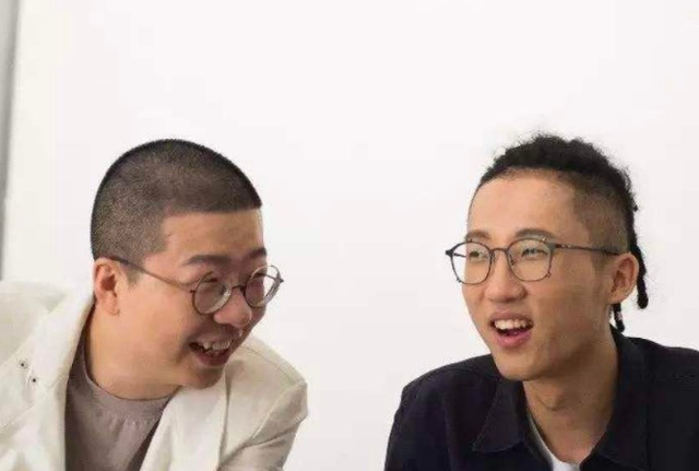 江疏影|池子签约新公司！和江疏影黄觉成为同事，第一天入职狂刷存在感