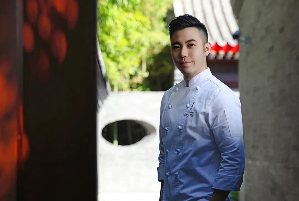 创意蔬食餐厅京兆尹,新晋 3 星行政主厨尹浩通过烹制"爱的料理",让