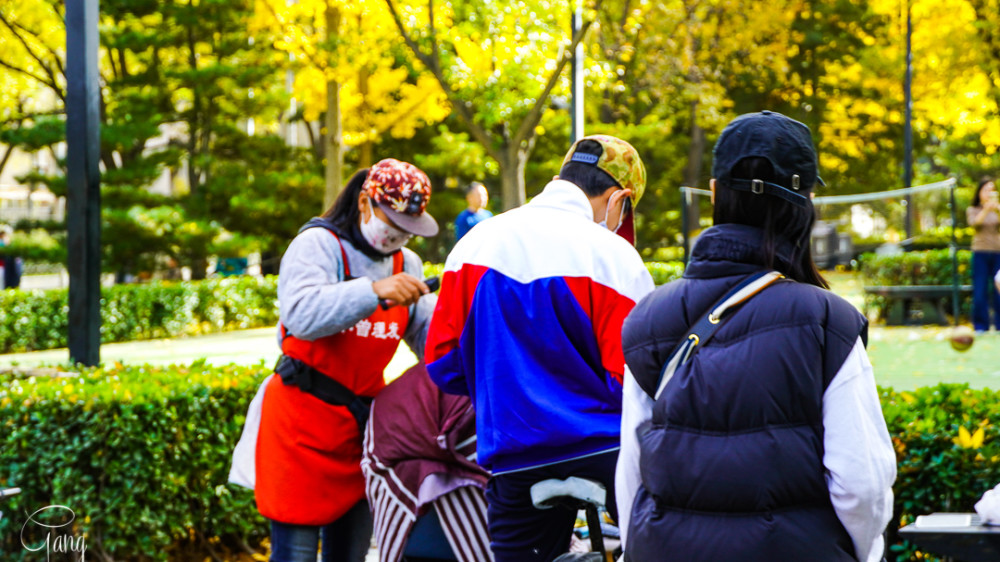 北京|街拍秋天的北京街头，秋意来临时的生活