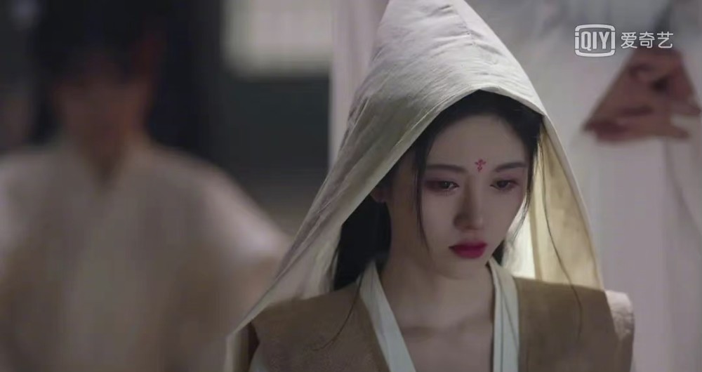 鞠婧祎|鞠婧祎演被绑架像咬化妆棉