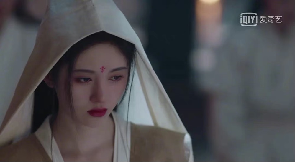 鞠婧祎|鞠婧祎演被绑架像咬化妆棉