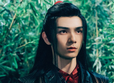 演员2|在《演员2》中丁程鑫妩媚灵气，何昶希男友力十足。这组CP怎样？