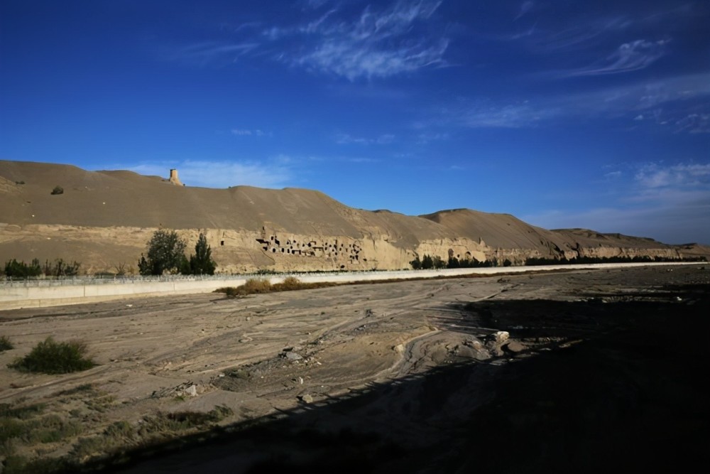 壁画|一眼千年 漠漠黄沙莫高窟