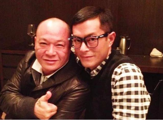 古天乐|捐赠学校，帮演员还债，为老戏骨“如花”治病，50岁古天乐成慈善标杆