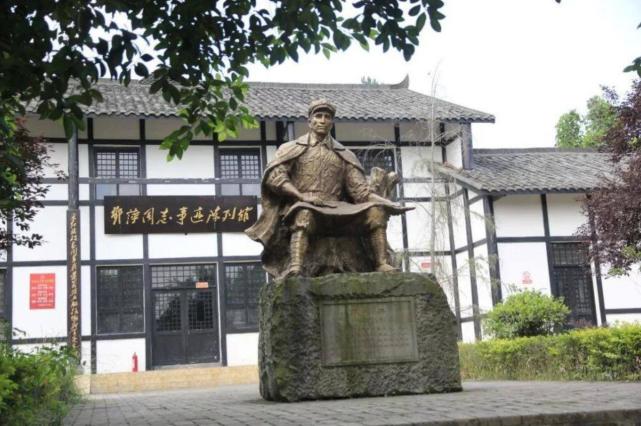 张爱萍电告彭老总:"邓萍牺牲了",彭老总发出撕心裂肺的哭声|娄山关