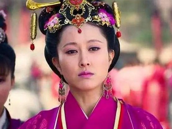 芈月传郑袖极尽谄媚儿子却始终当不上太子看她竞争对手是谁