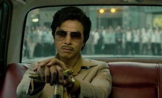 一手遮天,把持了黑白两道,此人就是在各种影片中出现的"跛豪"吴锡豪