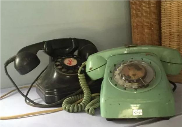 老照片的故事:70年代的老物件,看过的应该年纪都不小了_腾讯新闻