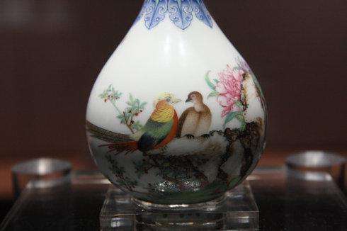 瓷器|同样的瓷器全部被乾隆砸碎，只留下一个，身价过亿也不会流通