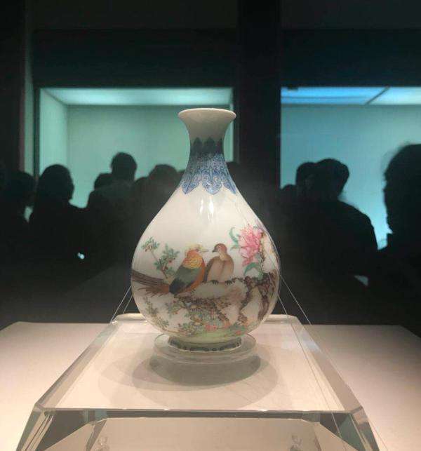 瓷器|同样的瓷器全部被乾隆砸碎，只留下一个，身价过亿也不会流通