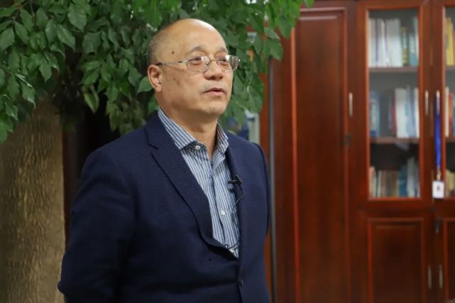 功勋民营企业家 王中锋:初心不变奋斗不止 创新发展